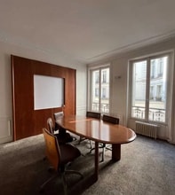 4 Avenue De L'Opera, Paris à louer Photo intérieure– Image 1 sur 5