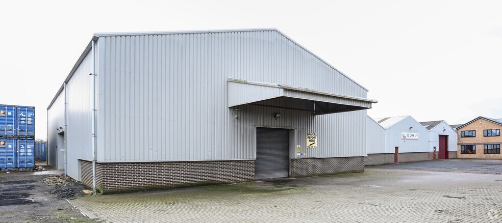 Lingfield Way, Darlington à louer - Photo de l’immeuble – Image 2 sur 3