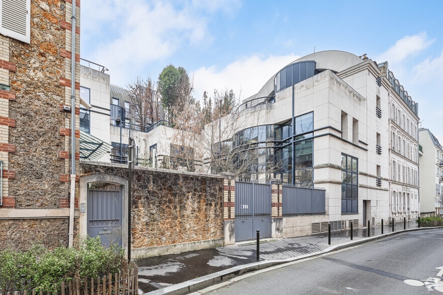 64-70 Avenue Jean Baptiste Clément, Boulogne-Billancourt à louer - Photo de l’immeuble – Image 3 sur 13