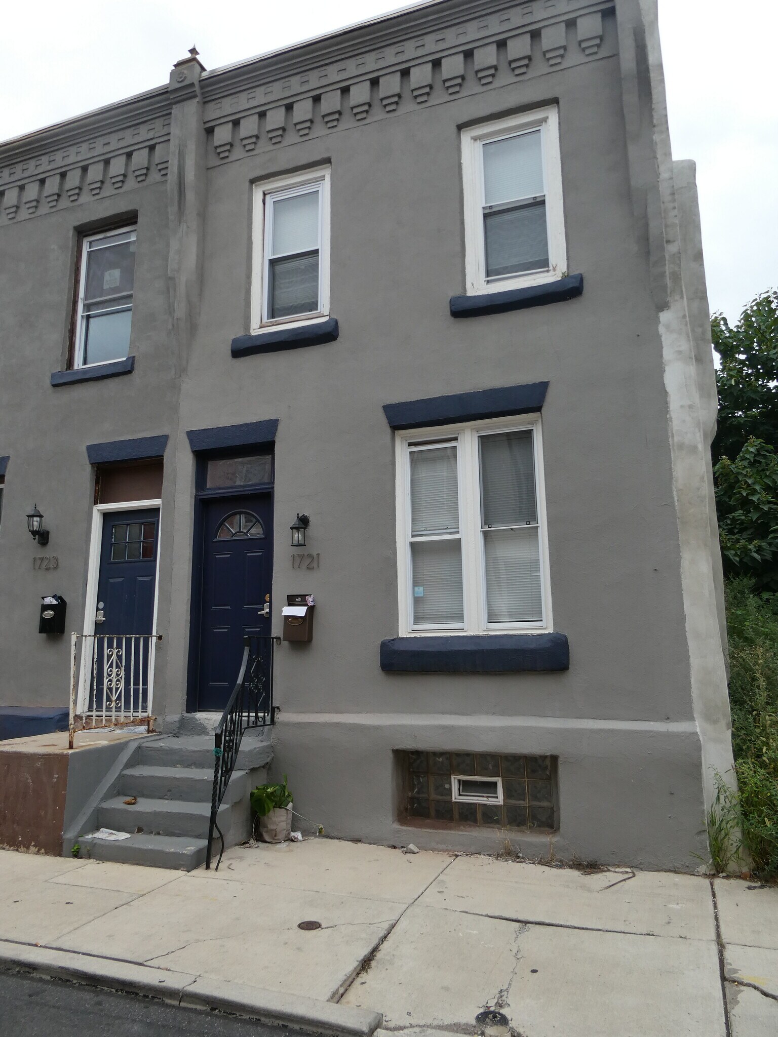 35 units In Philly - 28 SFR & 3 multi portefeuille de 2 biens à vendre sur LoopNet.fr Photo de l’immeuble– Image 1 sur 4