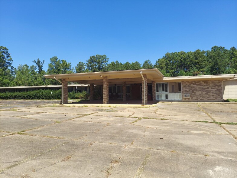 8422 Kurthwood Rd, Leesville, LA à vendre - Photo principale – Image 1 sur 14