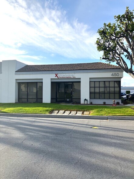 450 Apollo St, Brea, CA à vendre - Photo de l’immeuble – Image 3 sur 6