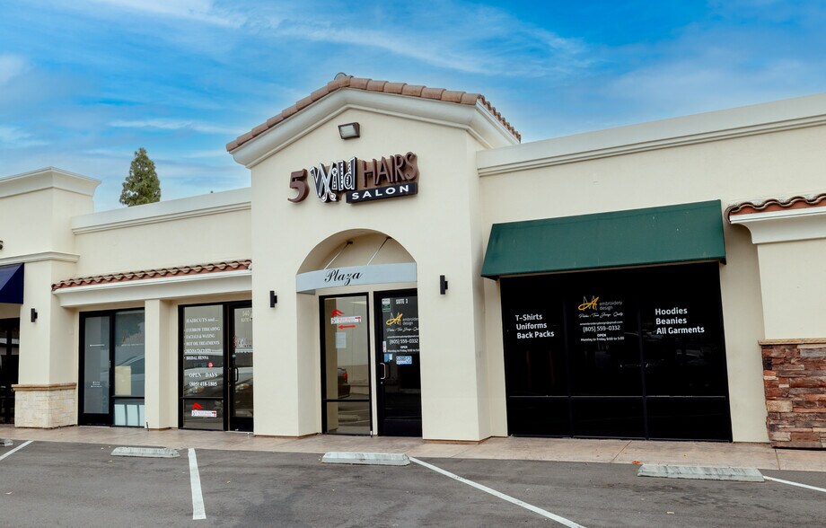 554-562 N Moorpark Rd, Thousand Oaks, CA à louer - Photo de l’immeuble – Image 2 sur 3
