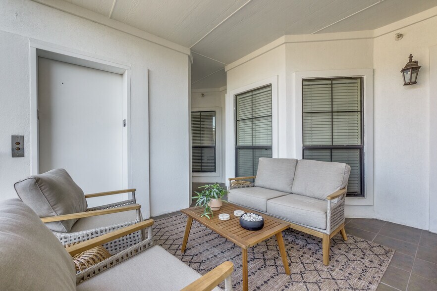 4210 Prescott Ave, Dallas, TX à vendre - Photo de l’immeuble – Image 2 sur 55