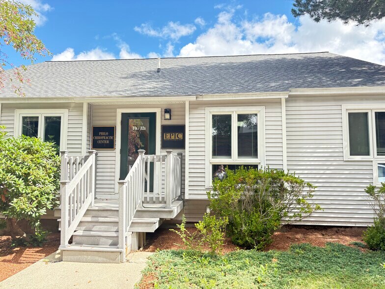 76 Northeastern Blvd, Nashua, NH à vendre - Photo de l’immeuble – Image 3 sur 15