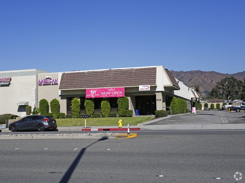 503-511 E Route 66, Glendora, CA à louer - Photo principale – Image 1 sur 14