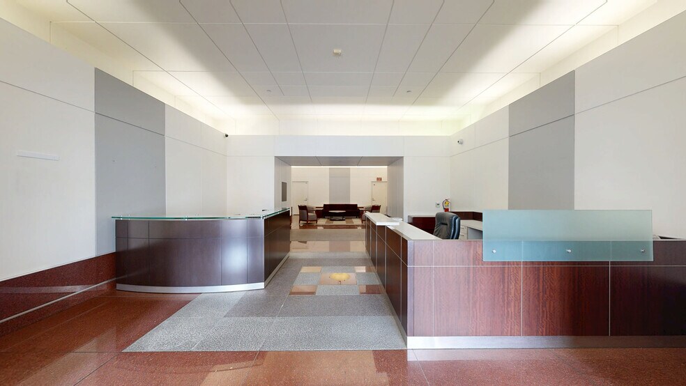 525 N Brand Blvd, Glendale, CA à louer - Numérisation 3D Matterport – Image 3 sur 18