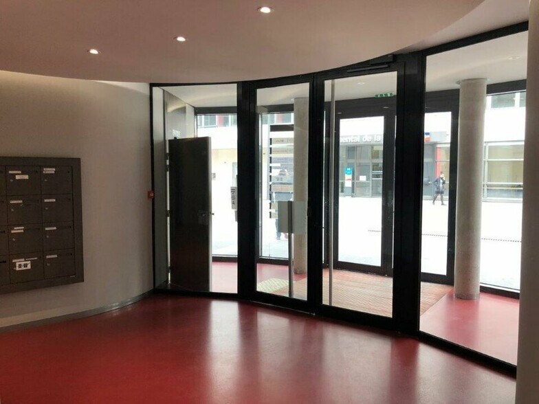 1 Boulevard De Champagne Tour Elithis, Dijon à louer - Hall d’entrée – Image 3 sur 7