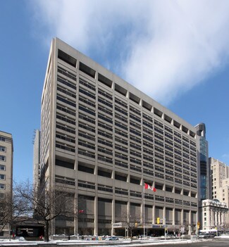Plus de détails pour 600 University Ave, Toronto, ON - Local commercial à louer