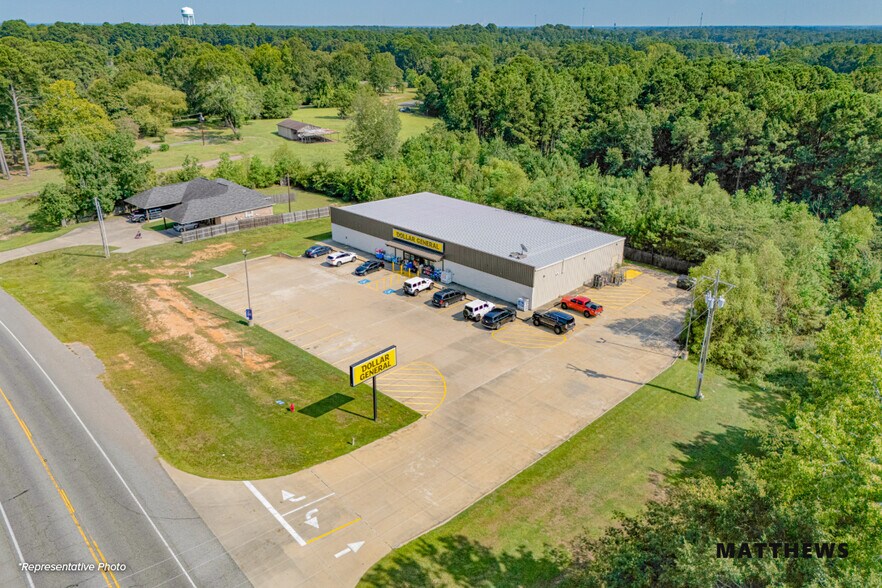 1 Stewart St, Dolgeville, NY à vendre - Photo de l’immeuble – Image 2 sur 3