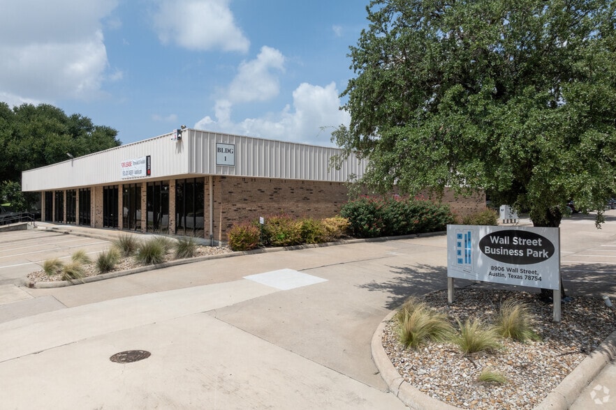8906 Wall St, Austin, TX à louer - Photo de l’immeuble – Image 2 sur 25