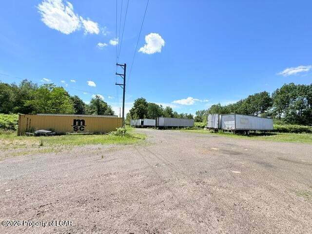 30 Lauren ln, Hazle Township, PA à vendre - Photo de l’immeuble – Image 2 sur 42
