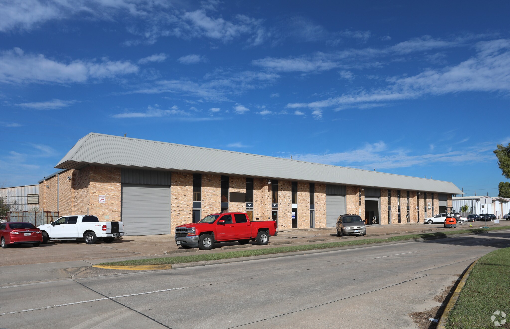 5005 Gessner Dr, Houston, TX à louer Photo principale– Image 1 sur 6