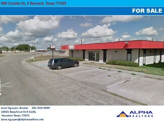 Plus de détails pour 900 Clubside Dr, East Bernard, TX - Local commercial à vendre