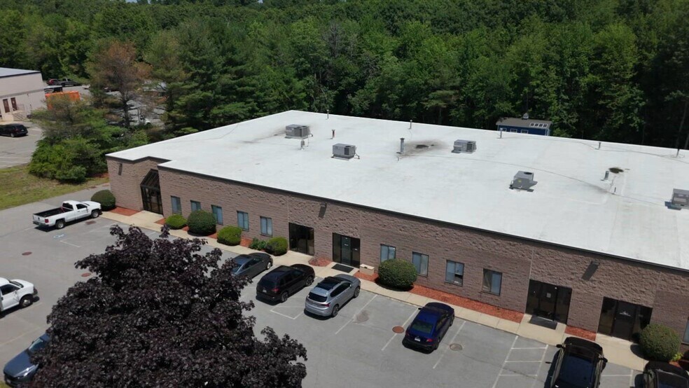 17 Sterling Rd, Billerica, MA à louer - Vidéo sur l’annonce professionnelle – Image 2 sur 6