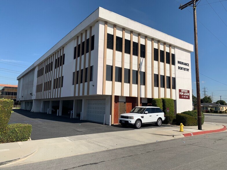 17725 Crenshaw Blvd, Torrance, CA à louer - Photo principale – Image 1 sur 15