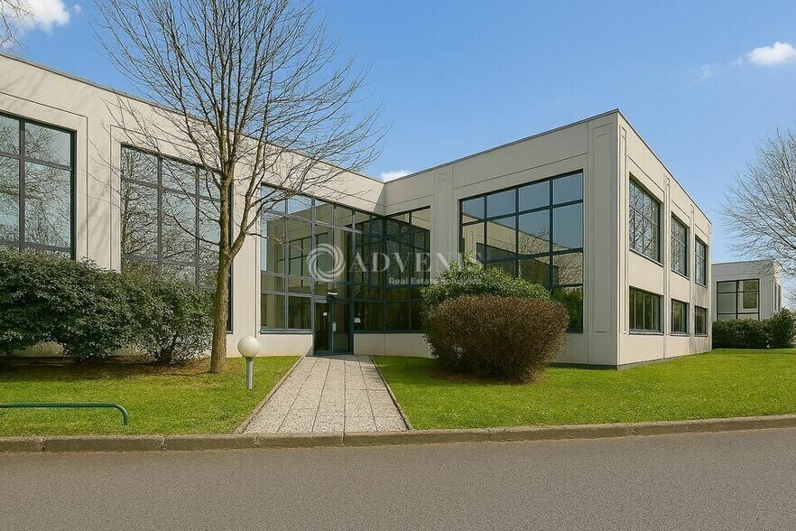 50 Av Du Vieu Chemin De Saint Denis, Villeneuve-la-Garenne à louer - Photo de l’immeuble – Image 1 sur 8