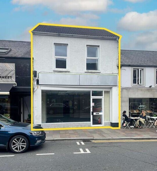 65 High St, Holywood à louer - Photo de l’immeuble – Image 1 sur 1
