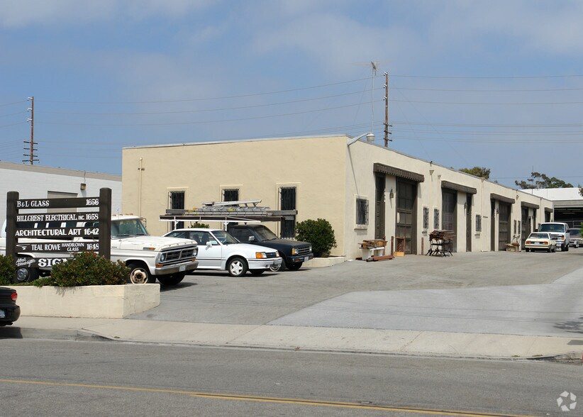 1630-1664 Callens Rd, Ventura, CA à louer - Photo de l’immeuble – Image 2 sur 7