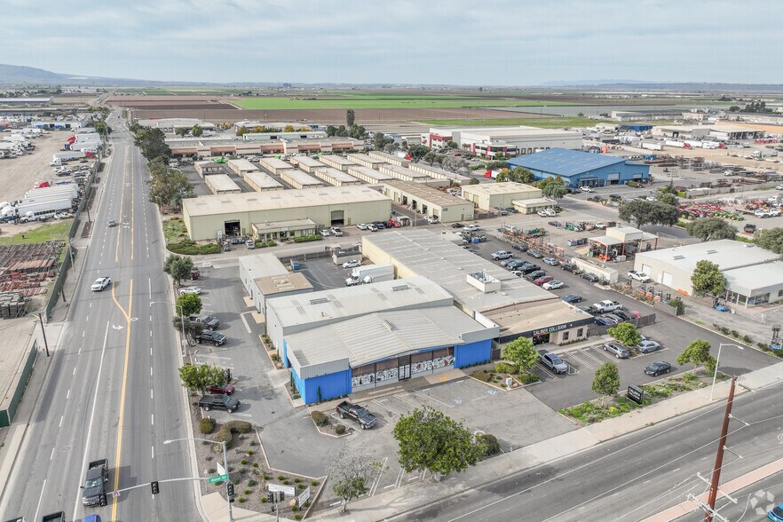 1217 S Blosser Rd, Santa Maria, CA à vendre - Photo de l’immeuble – Image 3 sur 3