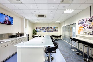 Plus de détails pour Burnbrae Rd, Linwood - Coworking à louer