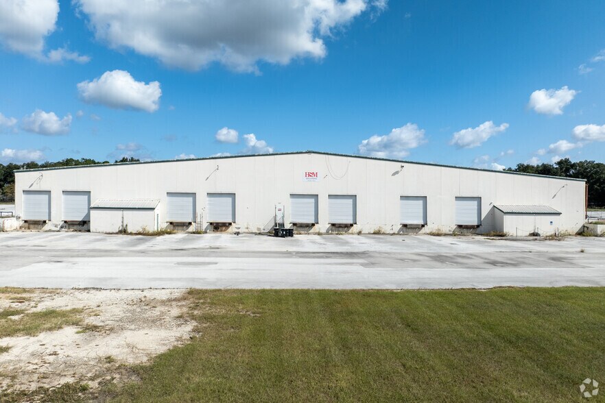 5407 NW 44th Ave, Ocala, FL à louer - Photo de l’immeuble – Image 3 sur 20