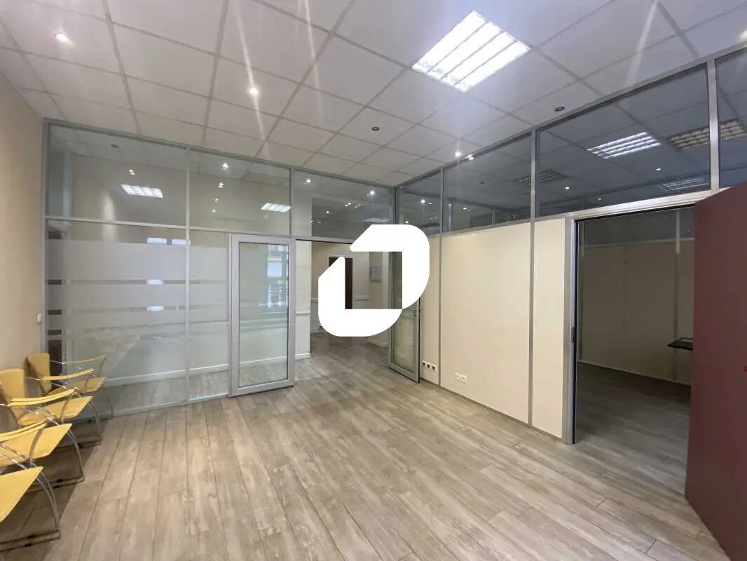 Bureau dans Lyon à louer Photo intérieure– Image 1 sur 12