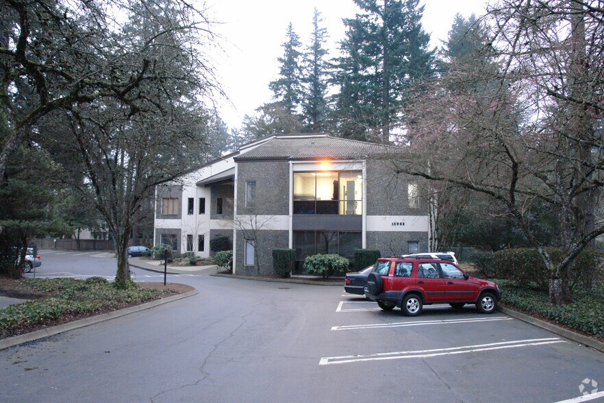 15962 SW Boones Ferry Rd, Lake Oswego, OR à vendre - Photo de l’immeuble – Image 3 sur 20