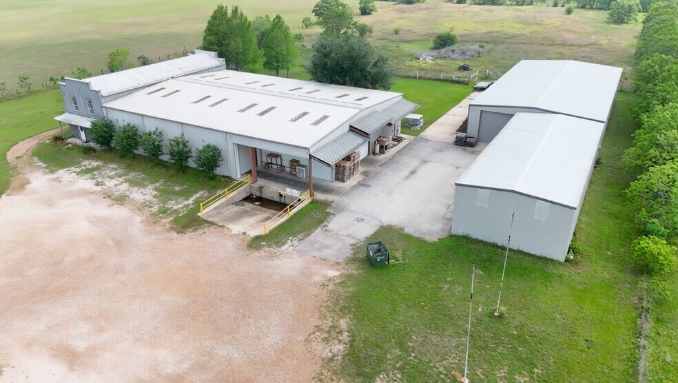 2893 FM 1094 Rd, Sealy, TX à vendre - Photo de l’immeuble – Image 1 sur 7
