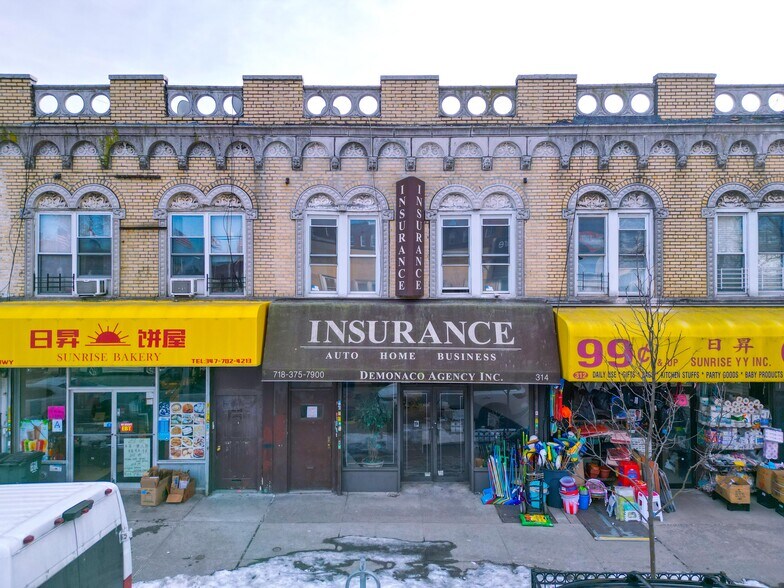 314 Kings Hwy, Brooklyn, NY à vendre - Photo de l’immeuble – Image 1 sur 12