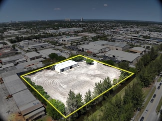 Plus de détails pour 4130 Wausau Rd, Fort Myers, FL - Industriel/Logistique à louer