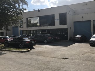 Plus de détails pour 7082 NW 50th St, Miami, FL - Industriel/Logistique à louer