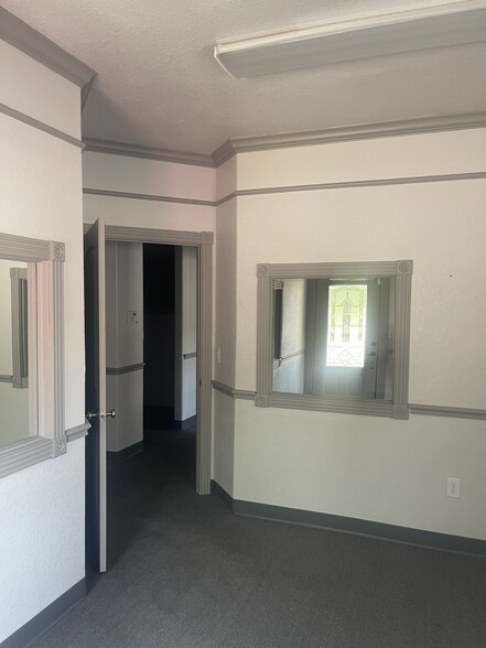 1700 FM 517 Rd E, Dickinson, TX à louer - Photo de l’immeuble – Image 2 sur 21