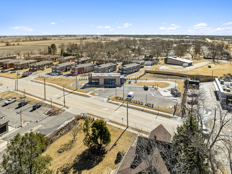 720 E Main St, Genoa, IL à vendre - Photo de l’immeuble – Image 3 sur 8