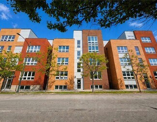 Plus de détails pour 2725-2741 N Ashland Ave, Chicago, IL - Logement à vendre