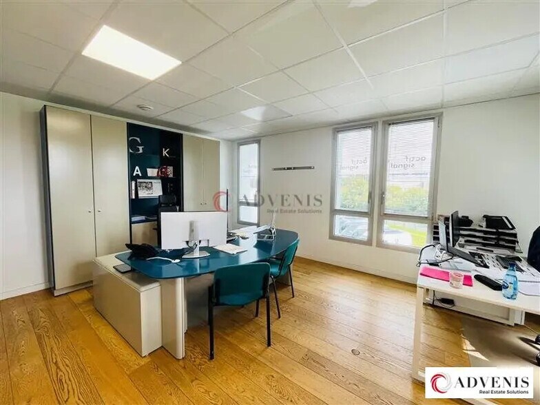Bureau dans Mérignac à louer - Photo de l’immeuble – Image 2 sur 12