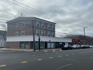 Plus de détails pour 39 W Hoffman Ave, Lindenhurst, NY - Local commercial à louer