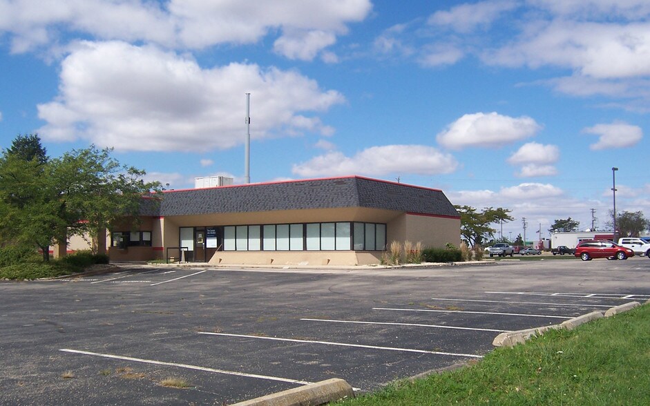 2625 N Columbus St, Ottawa, IL à louer - Photo de l’immeuble – Image 3 sur 6