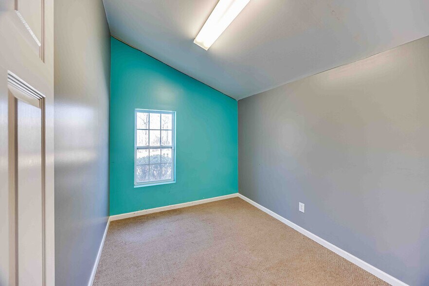 2415 New Easley Hwy, Greenville, SC à vendre - Photo de l’immeuble – Image 2 sur 18