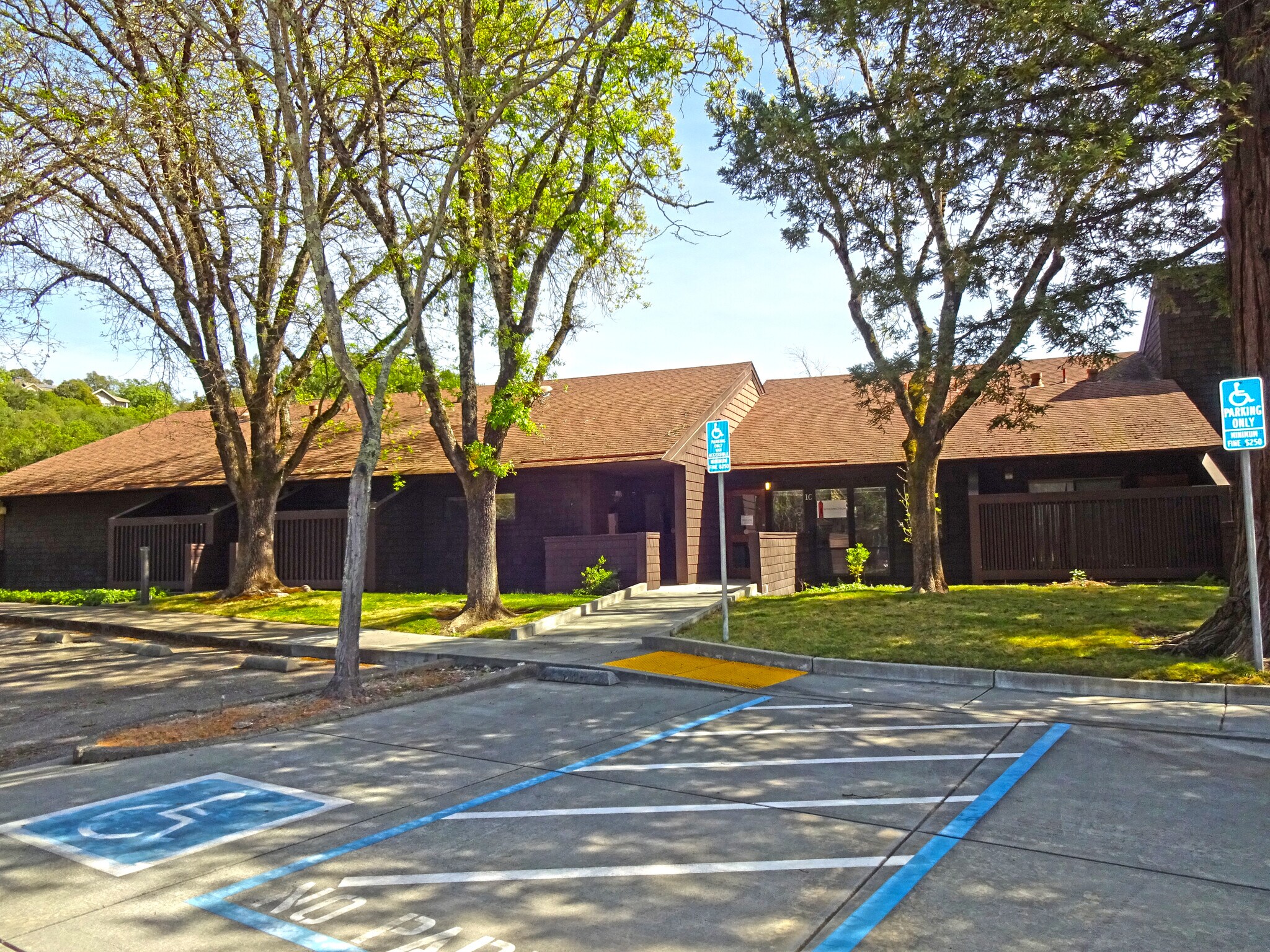 3315 Chanate Rd, Santa Rosa, CA à vendre Photo principale– Image 1 sur 1