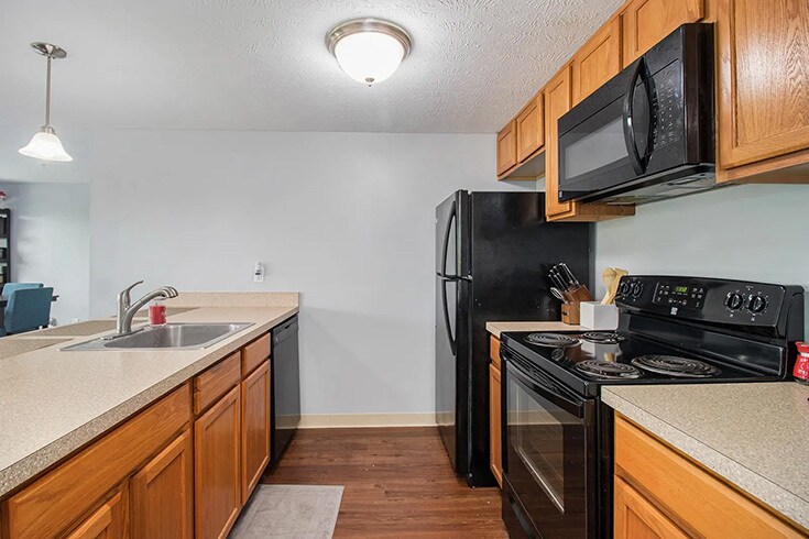 1106 20th St, South Bend, IN à vendre - Photo de l’immeuble – Image 3 sur 12