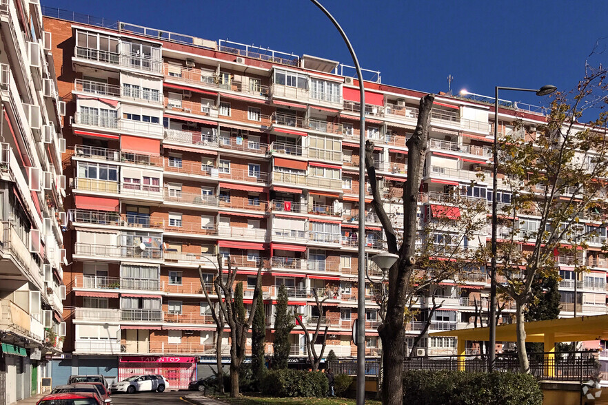 Plaza de Pontevedra, 2, Alcorcón, Madrid à vendre - Photo de l’immeuble – Image 2 sur 2