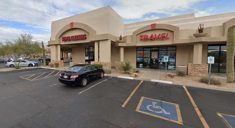 16650 E Palisades Blvd, Fountain Hills, AZ à louer - Photo de l’immeuble – Image 2 sur 3