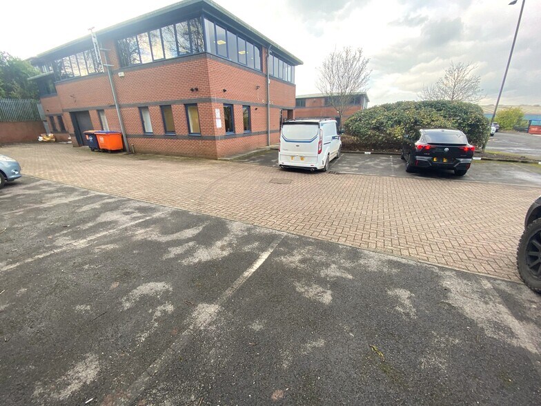 Falcon Ct, Accrington à louer - Photo de l’immeuble – Image 2 sur 8