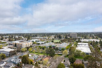 601 California Ave, Palo Alto, CA - VUE AÉRIENNE  vue de carte