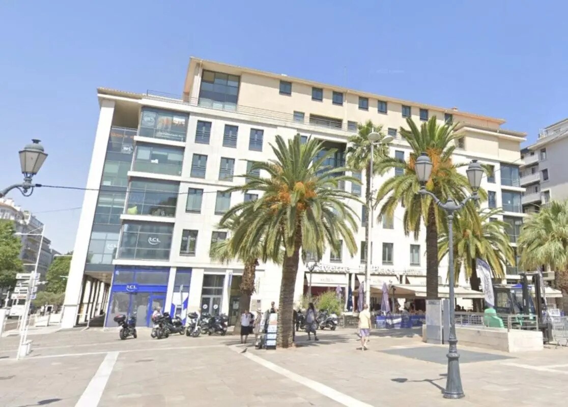 Bureau dans Toulon à louer Photo de l’immeuble– Image 1 sur 23