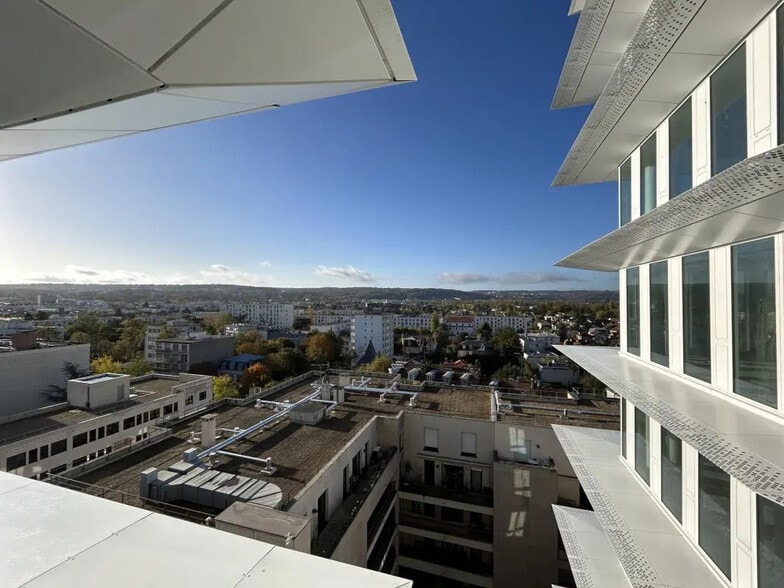 65 Avenue De Colmar, Rueil-Malmaison à louer - Photo de l’immeuble – Image 2 sur 18