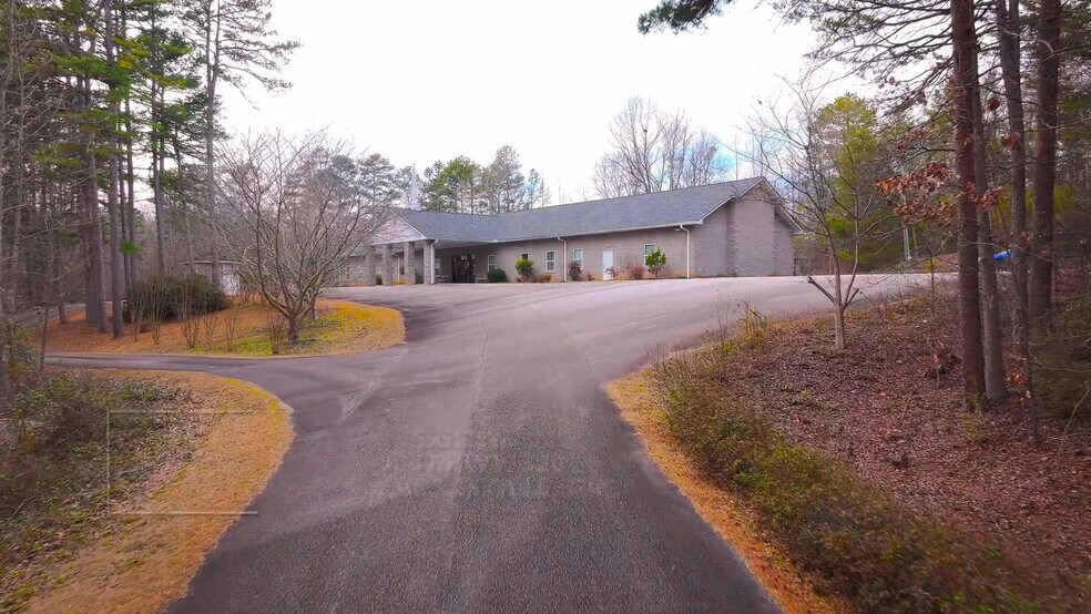 5887 Highway 320, Carnesville, GA à vendre - Vidéo sur l’annonce professionnelle – Image 2 sur 18