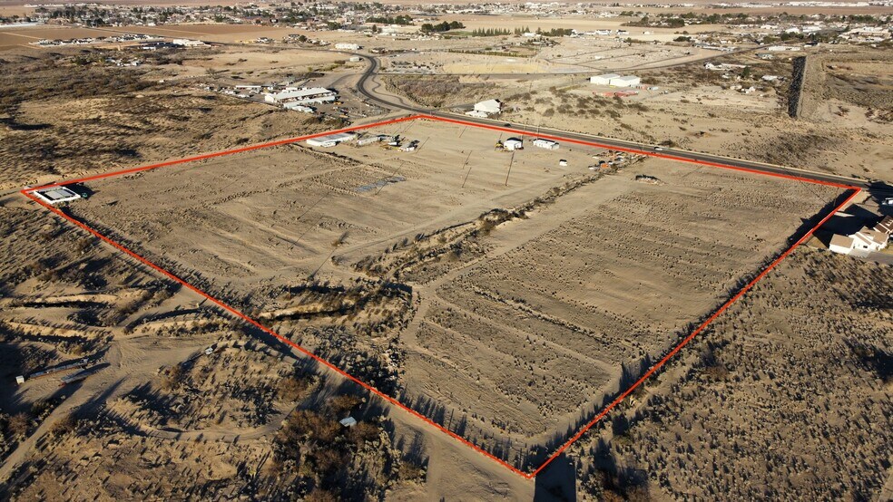 990 Reay Ln, Thatcher, AZ à vendre - Aérien – Image 2 sur 4