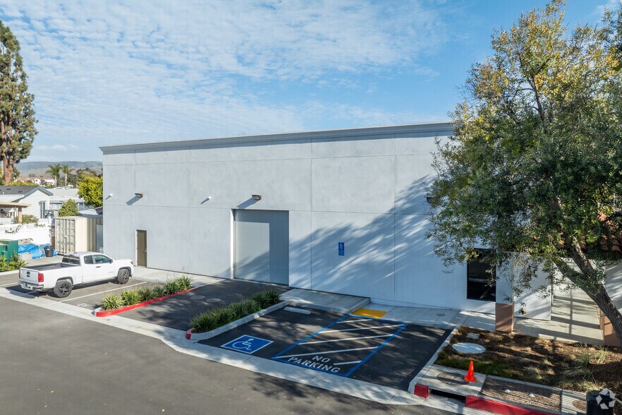 26391 Calle Rolando, San Juan Capistrano, CA à louer - Photo de l’immeuble – Image 2 sur 6